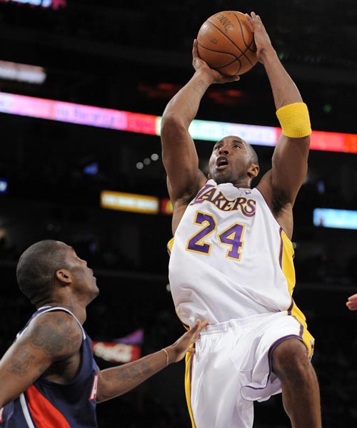 众多球迷热 众多球迷热